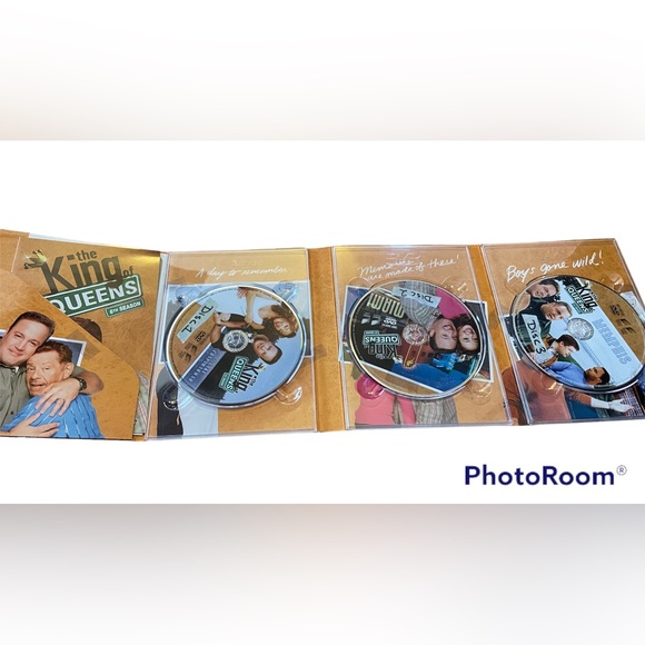 2 /$15 🔵 King of Queens season 6 - Picture 1 of 2